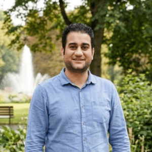 Siavash-Hassasirani-Video-Reel-Cover-e1776092529842-1-300x300